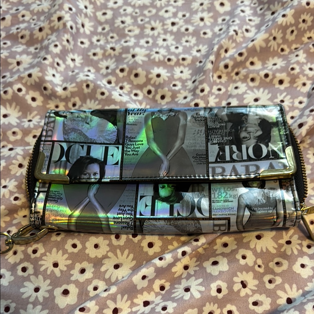 Stylish Magazine Print Women's Clutch